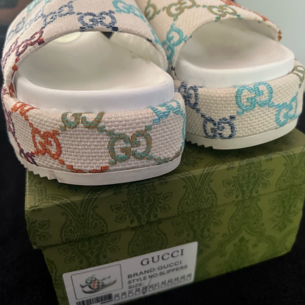 Colorful Patterned Platform Slides - Picture 8 of 9